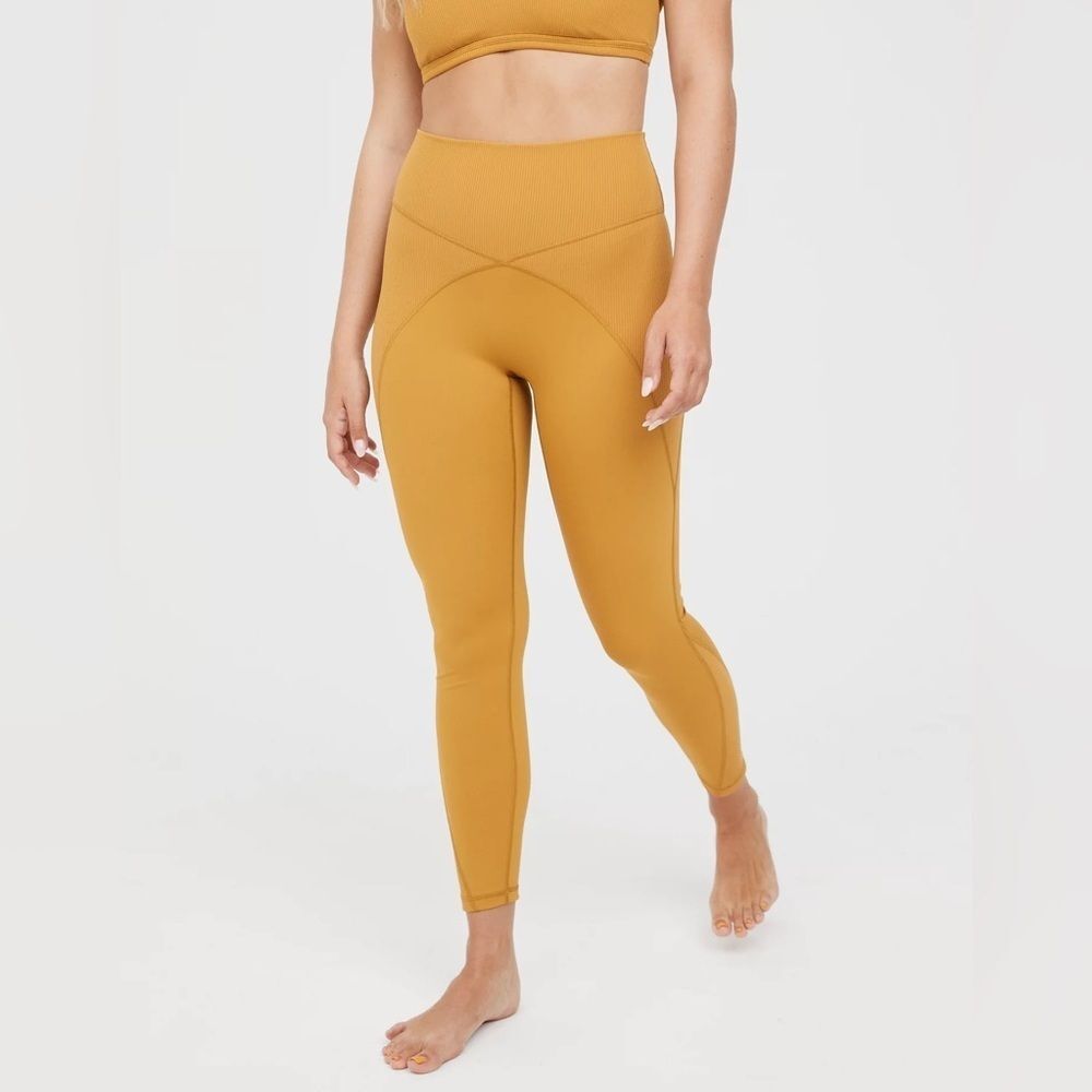 OFFLINE Goals High Waisted Ribbed Legging Size XS - Honey